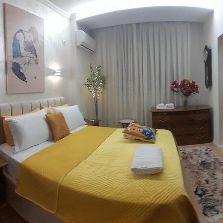 Bani'S Cozy Lovely Apt 地拉那 外观 照片